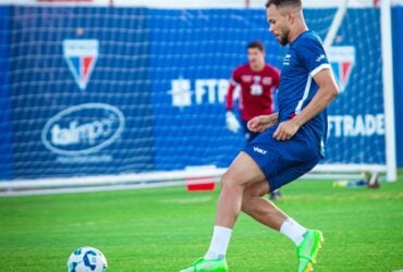 Fortaleza x Mirassol: onde assistir, escalações e detalhes do jogo pelo Brasileirão 2025. Imagem: Mateus Lotif FEC