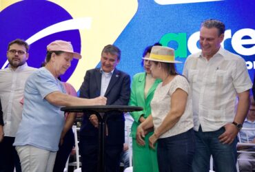 Ministro Favaro participa do lancamento do Programa Acredita no Primeiro Passo em Mato Grosso