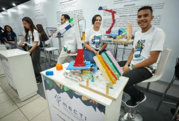 Estudantes apresentam trabalhos durante XVI MECTI