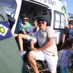 Pais e alunos da Escola Simao Flach participam de passeio ciclistico e visitacao a aeronave do Ciopaer