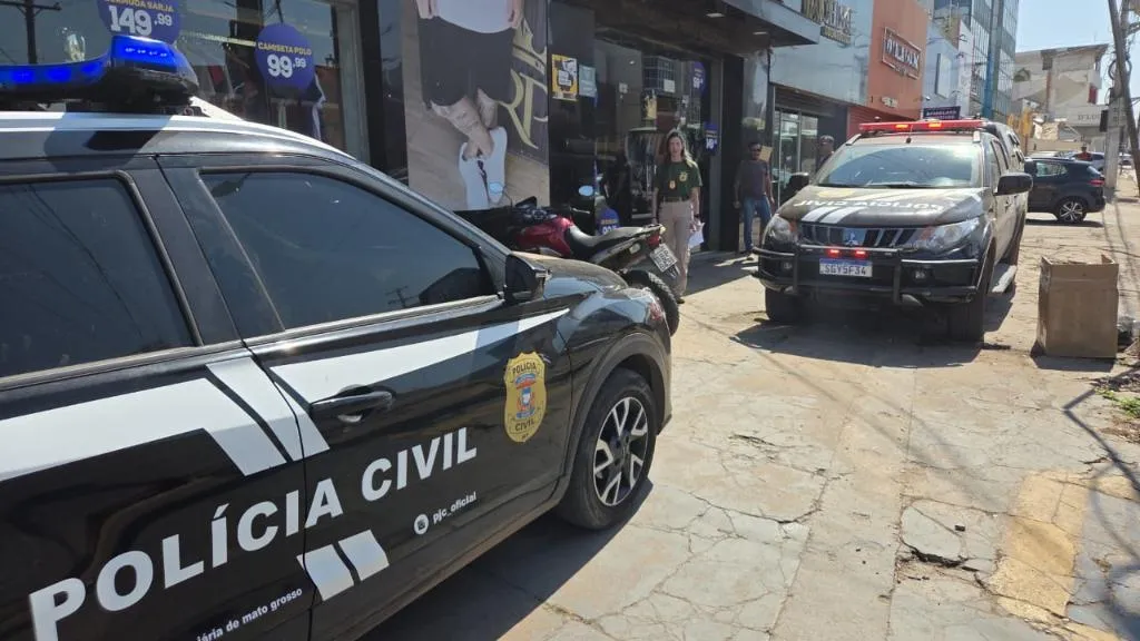 Polícia apreende roupas falsificadas em outlets de Cuiabá e Várzea Grande
