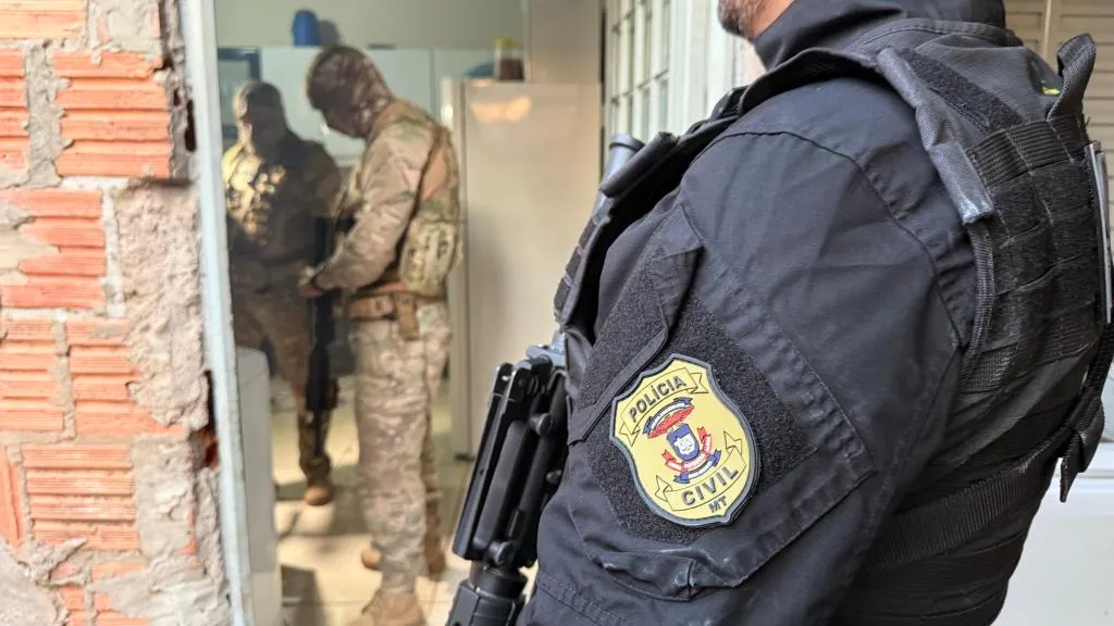 Polícia Civil cumpre 70 mandados contra facção criminosa em Primavera do Leste