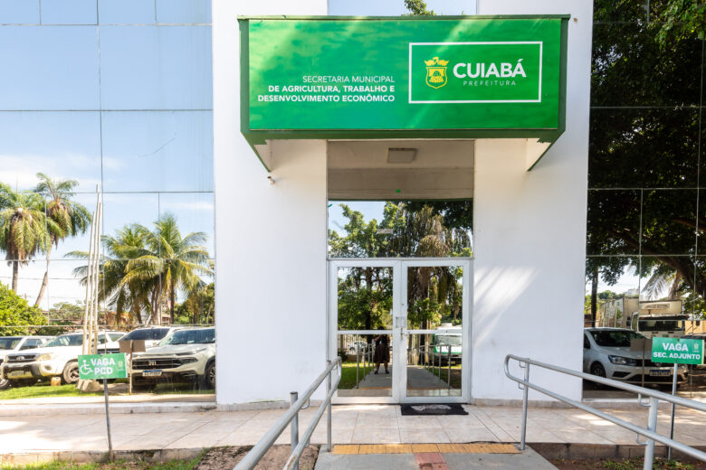Prefeitura de Cuiaba conta com 207 estagiarios que fortalecem todas as areas da gestao publica