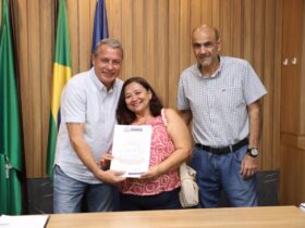 Prefeitura de Sorriso segue entregando documentacao para contemplados em programas habitacionais