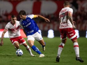 Cruzeiro x Santos: onde assistir, prováveis escalações e tudo sobre o confronto no Mineirão pela 19ª rodada do Brasileirão. Imagem: Rafael Vieira Cruzeiro