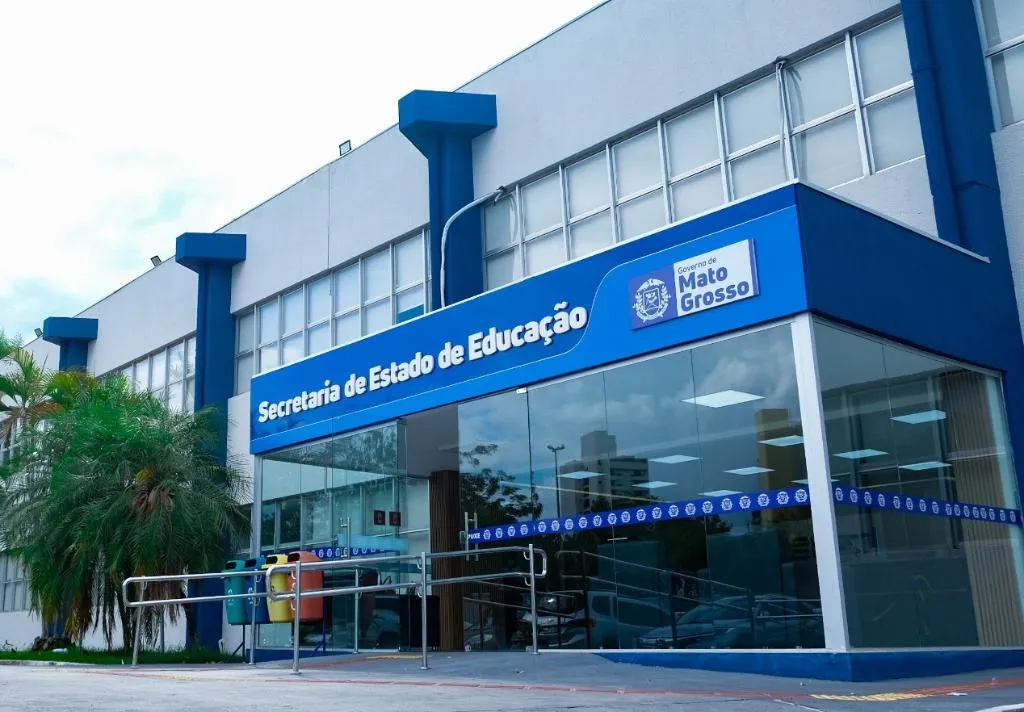 Seduc premia 100 escolas com melhores resultados em alfabetização em Mato Grosso