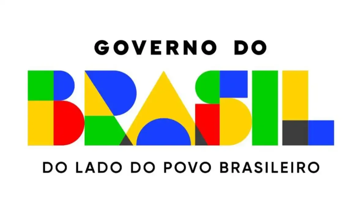 Governo adota novo slogan 'Do lado do povo brasileiro' para reforçar ações
