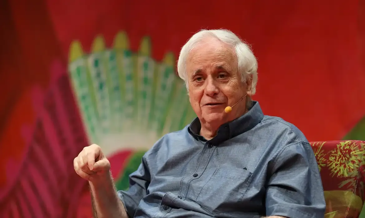 Paraty (RJ), 01/08/2025 - O Historiador israelense Ilan Pappé participa da mesa Breve história do longo conflito na 23ª Festa Literária Internacional de Paraty - Flip. Foto: Rovena Rosa/Agência Brasi