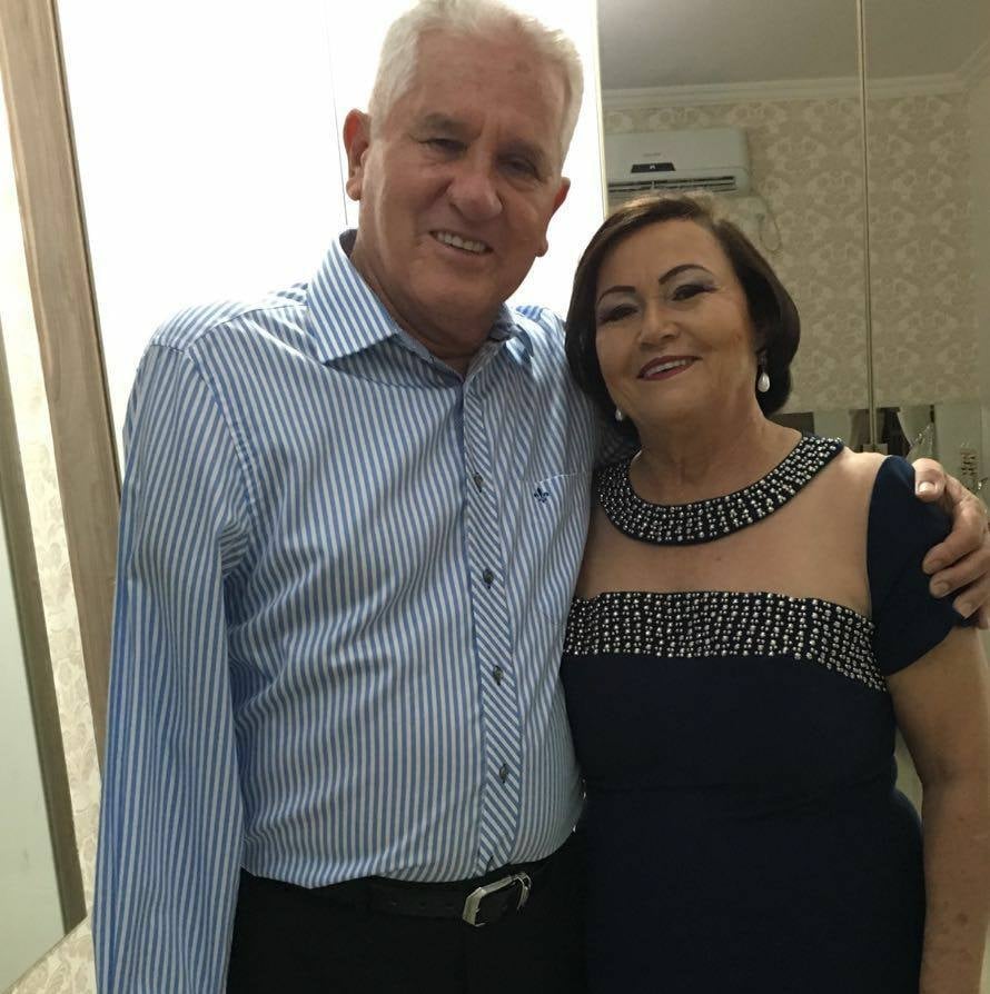 amelio com a esposa marines