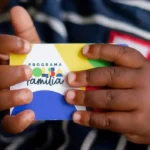 Bolsa paga benefício de agosto a famílias com NIS final 6