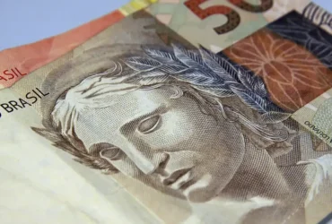 Riqueza do 0,1% mais rico cresce cinco vezes acima da média nacional