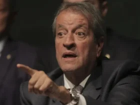 Valdemar pede ao STF autorização para visitar Bolsonaro mesmo após restrição