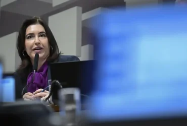 Tebet defende revisão de gastos e cortes fiscais no Senado