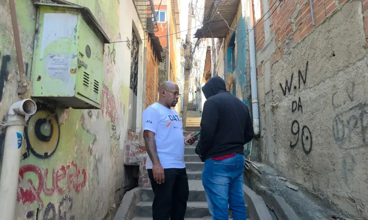 Instituto reúne pesquisadores para estudos inéditos sobre favelas
