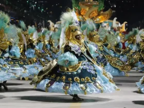 Rio de Janeiro (RJ), 19/02/2023 - A escola de samba Império Serrano desfila em homenagem ao sambista Arlindo Cruz no Sambódromo da Marquês de Sapucaí. Foto: Fernando Frazão/Agência Brasil