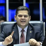 Brasília (DF), 24/06/2025 - Presidente do Senado, Davi Alcolumbre, durante sessão deliberativa ordinária do Senado Federal que trata de igualdade de gênero, proteção à família de empregados públicos e