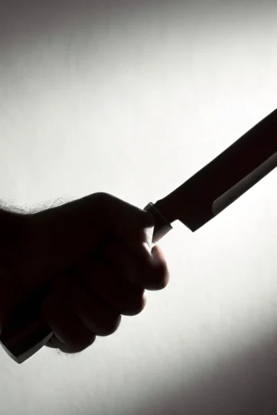 Adolescente de 17 anos confessa homicídio do pai após ameaças à mãe em Mato Grosso