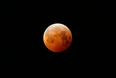 lua sangrenta