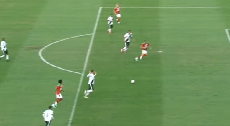 Lance de Portuguesa x Mixto. Imagem: Reprodução