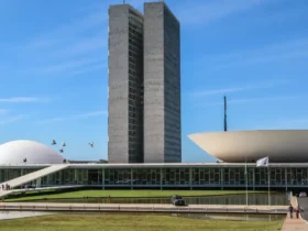 Senado aprova aumento de pena para quem fornece drogas a menores