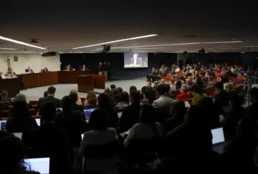 Fux defende que ação sobre trama golpista deveria tramitar na primeira instância