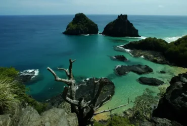 Redes sociais lideram pesquisa de informações de viagem entre brasileiros
