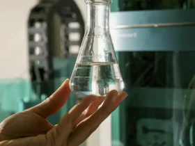 Intoxicação por metanol apresenta sinais distintos do consumo de álcool