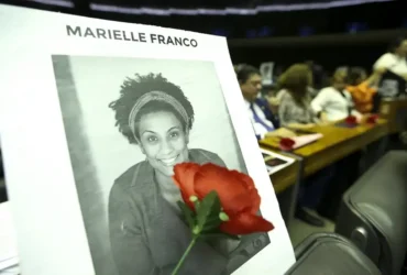Rede X deve fornecer dados de usuários que ofenderam Marielle