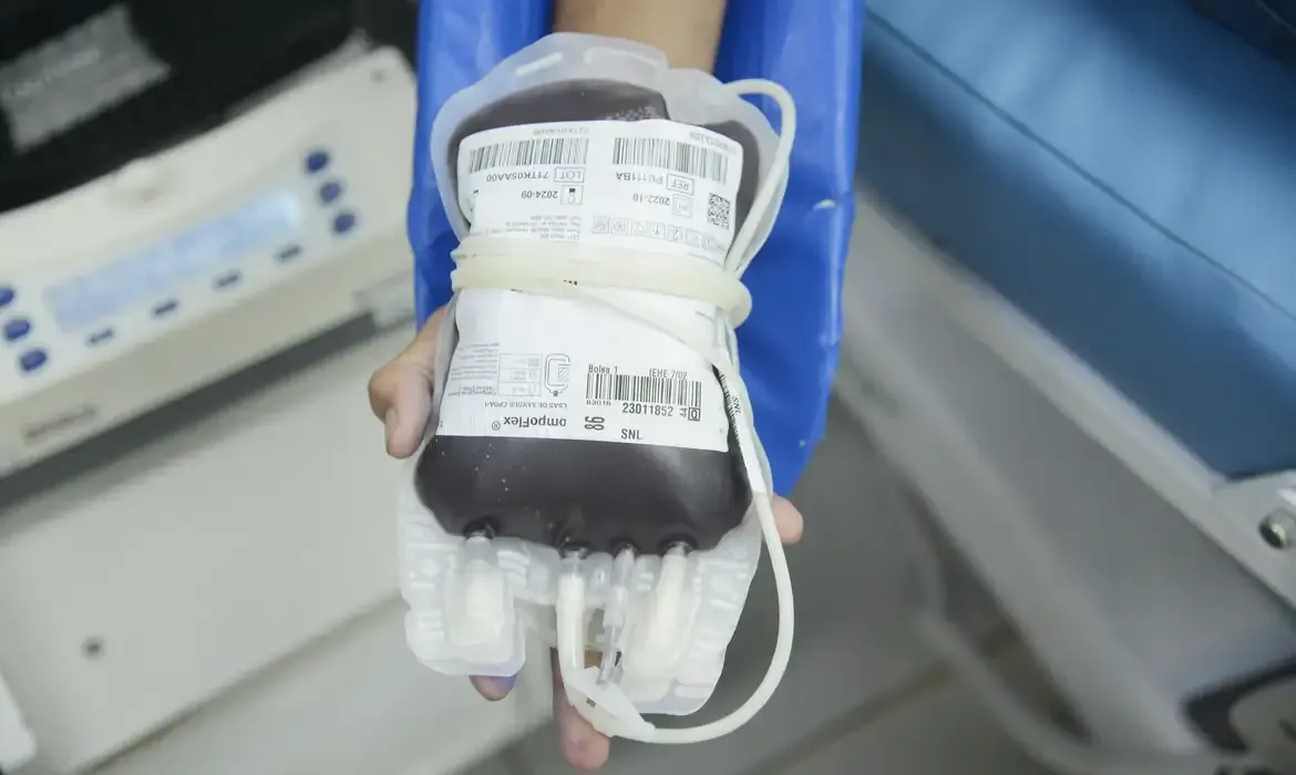 Estoque de sangue O negativo entra em nível crítico no hemocentro de Brasília