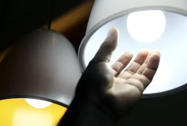 Gratuidade na conta de luz para baixa renda vai à sanção presidencial