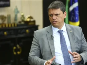 Moraes autoriza visita de governador a Bolsonaro em setembro