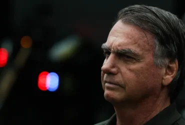 Defesa de Bolsonaro pede revogação de medidas cautelares no STF