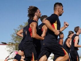 Lecce x Cagliari: onde assistir, escalações e detalhes do duelo pela Série A. Imagem: Divulgação Lecce