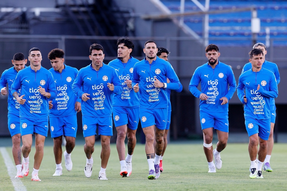 Peru x Paraguai: onde assistir, horário e escalações da última rodada das Eliminatórias. Imagem: Seleção do Paraguai Peru x Paraguai: onde assistir, horário e escalações da última rodada das Eliminatórias. Imagem: Seleção do Paraguai
