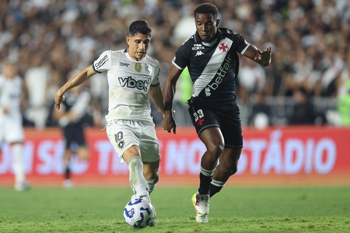 Botafogo x Vasco: onde assistir, escalações e tudo sobre o clássico que decide vaga na semifinal da Copa do Brasil. Imagem: Vitor Silva/BFR Botafogo x Vasco: onde assistir, escalações e tudo sobre o clássico que decide vaga na semifinal da Copa do Brasil. Imagem: Vitor Silva/BFR