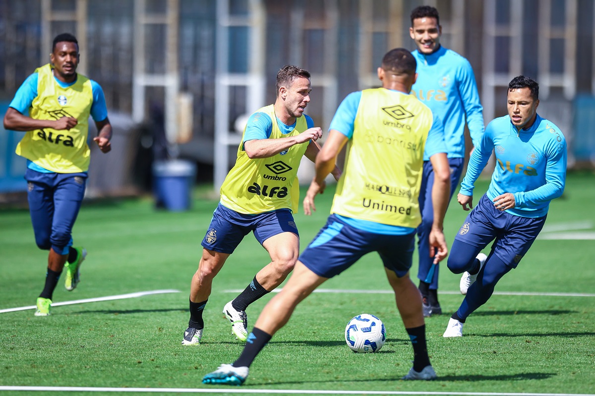 Grêmio x Mirassol: onde assistir, escalações e tudo sobre o duelo pelo Brasileirão. Imagem: Lucas Uebel/GFBPA