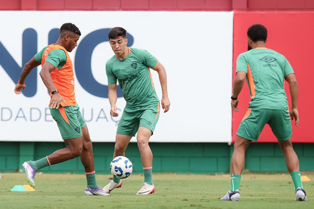 Vitória x Fluminense: onde assistir ao vivo, escalações e detalhes do jogo pelo Brasileirão. Imagem: Marcelo Gonçalves/FFC