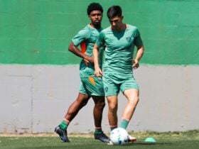 Fluminense x Lanús: Onde assistir, escalações e o que está em jogo na decisão da Sul-Americana. Imagem: Marina Garcia/FFC