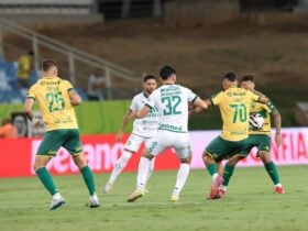 Cuiabá x Paysandu: onde assistir, escalações e tudo sobre o duelo decisivo pela Série B. Imagem: AssCom Dourado