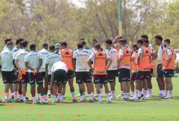Cuiabá x Athletic-MG: Onde assistir, escalações e tudo sobre o duelo da Série B 2025. Imagem: AssCom Dourado