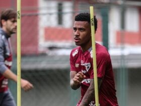São Paulo x Botafogo: onde assistir, escalações e detalhes do confronto do Brasileirão 2025. Imagem: SPFC