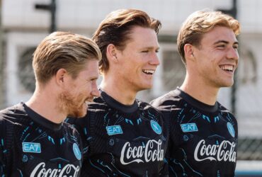 Napoli x Pisa: onde assistir ao vivo, escalações e detalhes do duelo pelo Italiano. Imagem: Divulgação Napoli