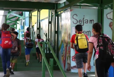 Rede de esgoto ainda não chega a metade das escolas públicas no Brasil