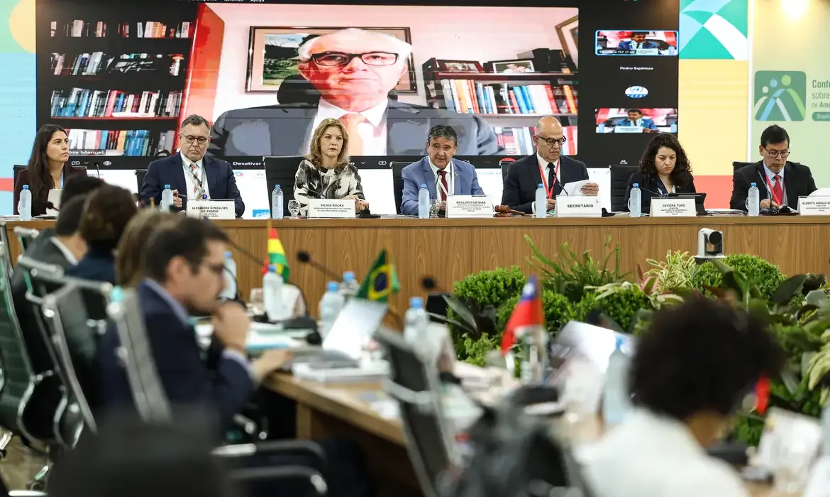 Pobreza é debatida em conferência que propõe mais investimentos sociais