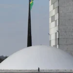 Senado avalia regulamentação do comitê gestor do novo imposto IBS