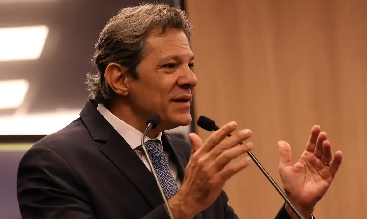 Haddad destaca que política fiscal envolve governo, Congresso e Judiciário