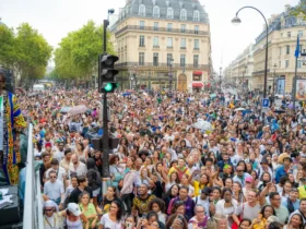 Lavagem de Madeleine reúne 60 mil pessoas em Paris celebrando a cultura afro-brasileira