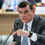 Fux vota pela absolvição de ex-ministro da Defesa em caso de golpe