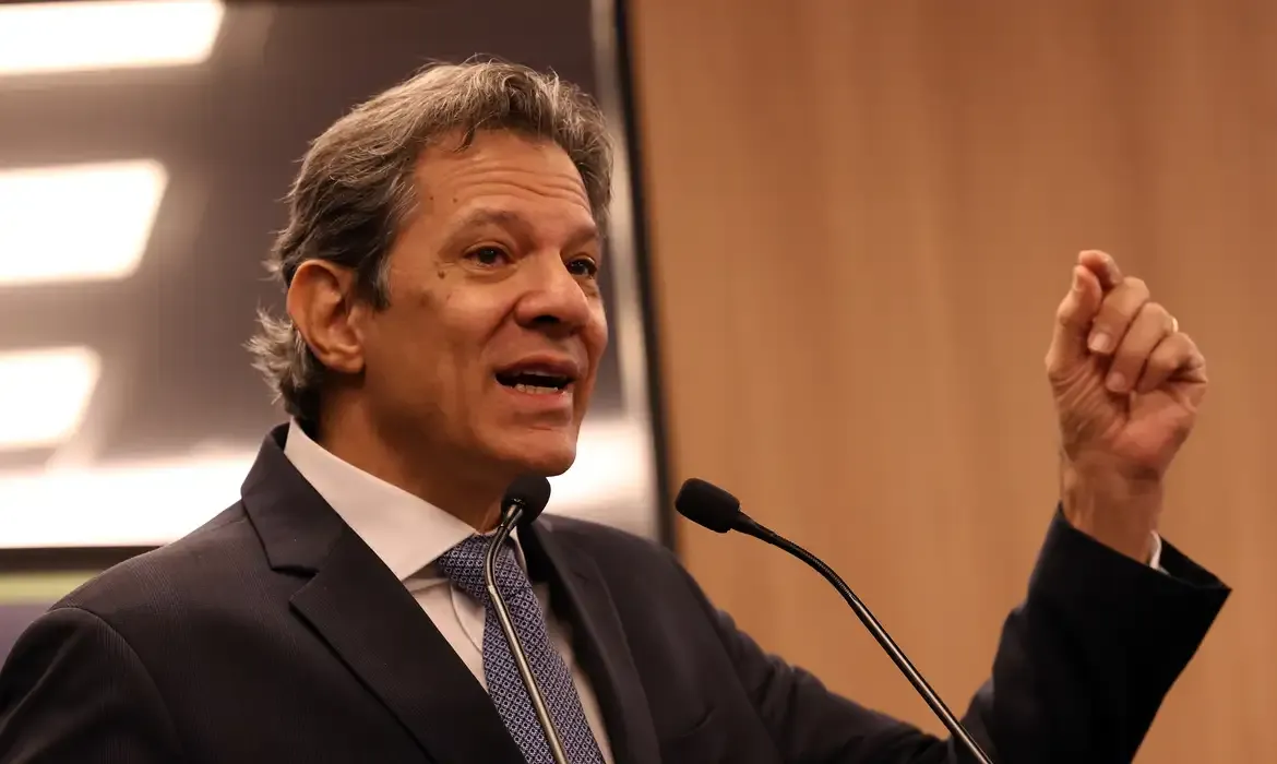 Haddad anuncia delegacia para combater crime organizado no sistema financeiro