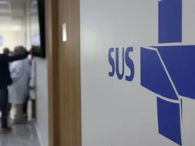 Câmara aprova programa especialistas com meta de reduzir filas no SUS